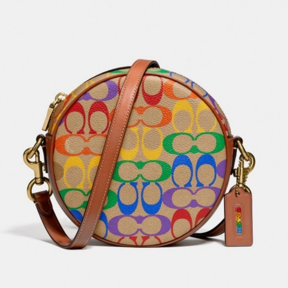 🎁🌈Rare Coach Pride rainbow signature Circle bag 🌈🏳️‍🌈 - Picture 1 of 5